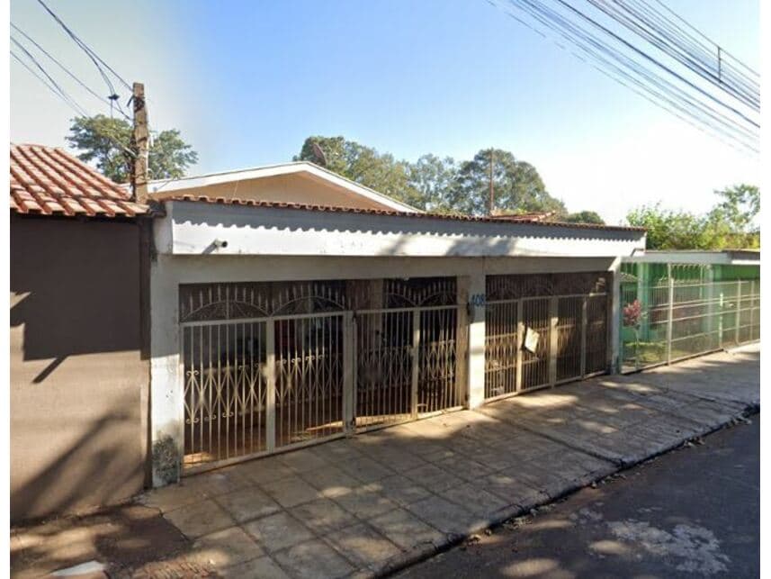 Casa em leilão em Ribeirão Preto - SP — Casa à venda em leilão