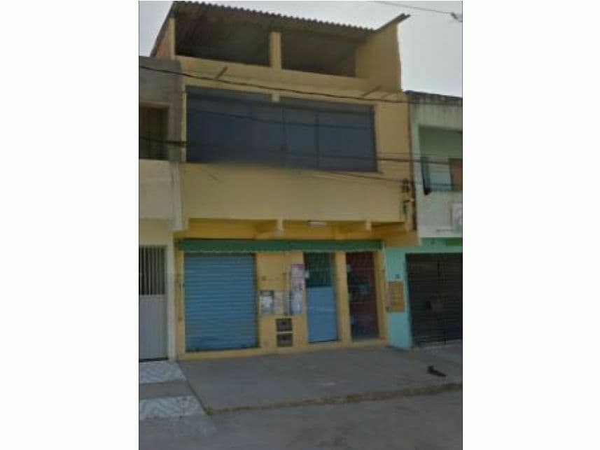 Casa em leilão em Salvador - BA — Casa à venda em leilão