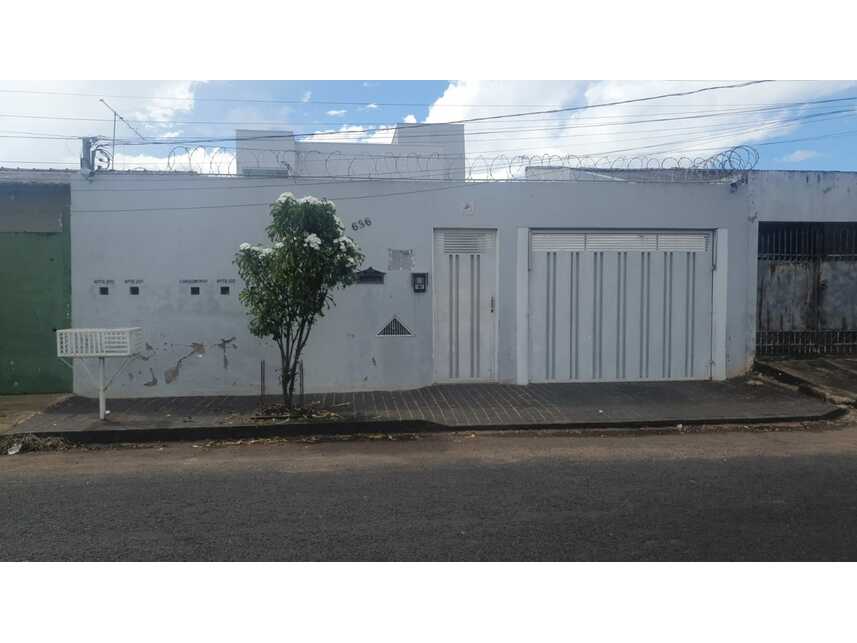 Apartamento em leilão em Uberlândia - MG — Apartamento à venda em leilão