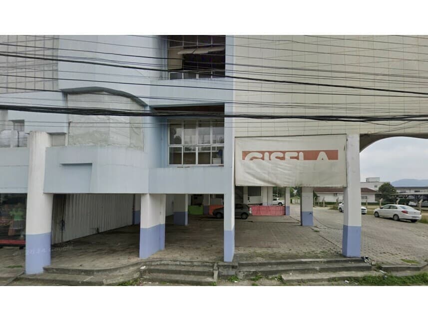 Comercial em leilão em Brusque - SC — Sala Comercial à venda em leilão