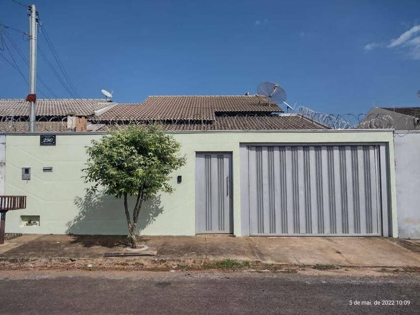 Casa em leilão em Catalão - GO — Casa à venda em leilão
