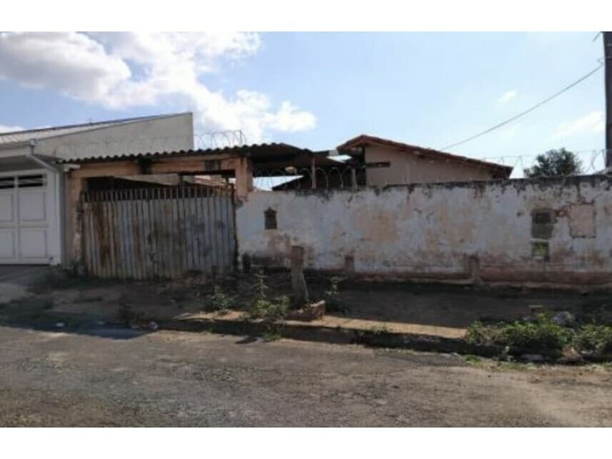 Casa em leilão em Bauru - SP — Casa à venda em leilão