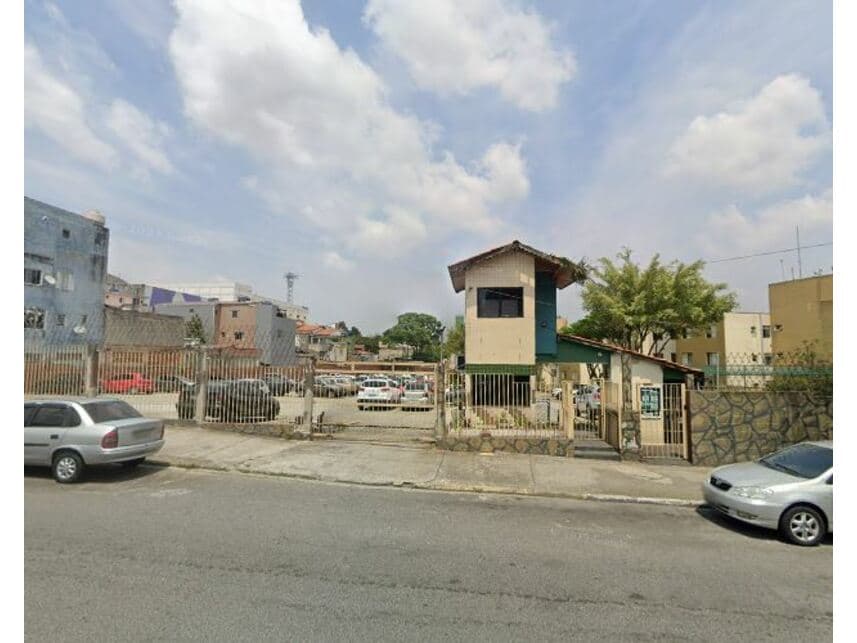 Apartamento em leilão em São Paulo - SP — Apartamento à venda em leilão