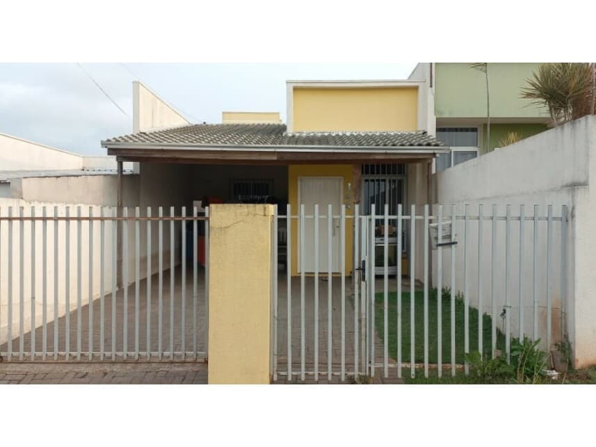 Casa em leilão em Pato Branco - PR — Casa à venda em leilão