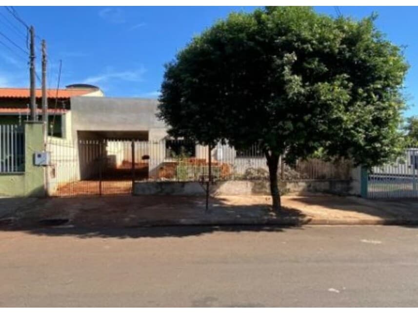 Foto 3 de 5: Casa em leilão em Londrina - PR — Casa à venda em leilão