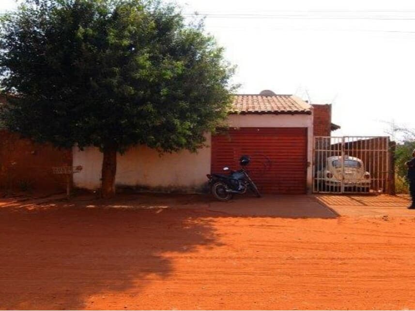 Casa em leilão em Três Lagoas - MS — Casa à venda em leilão