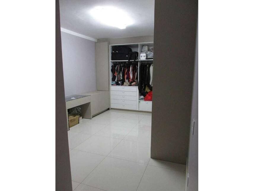 Foto 9 de 11: Casa em leilão em Trindade - GO — Casa à venda em leilão