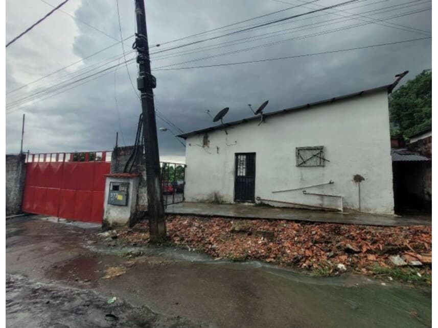 Foto 1 de 7: Comercial em leilão em Manaus - AM — Residencial / Comercial à venda em leilão