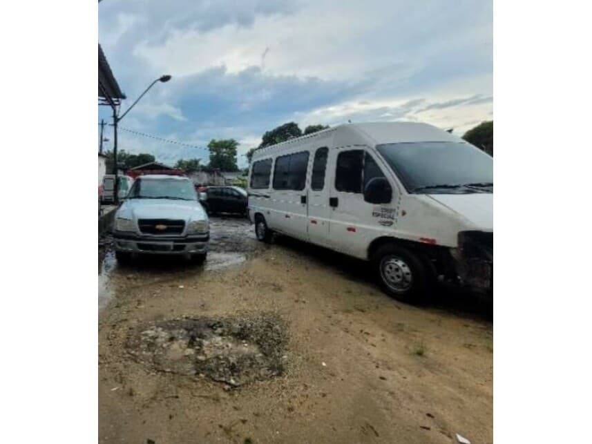Foto 2 de 7: Comercial em leilão em Manaus - AM — Residencial / Comercial à venda em leilão
