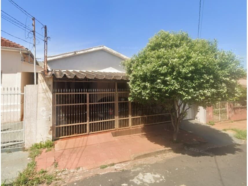Casa em leilão em Ribeirão Preto - SP — Casa à venda em leilão