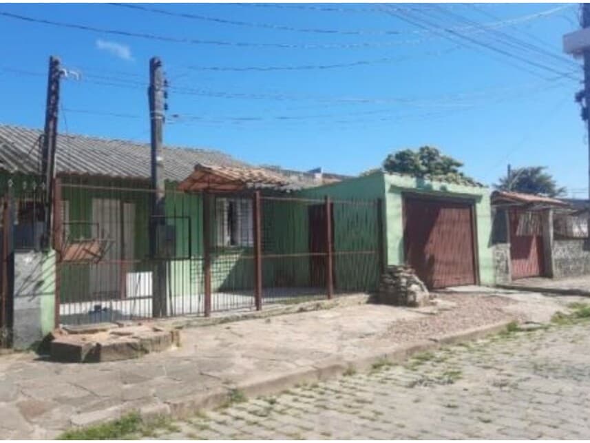 Foto 3 de 6: Casa em leilão em Porto Alegre - RS — Casa à venda em leilão