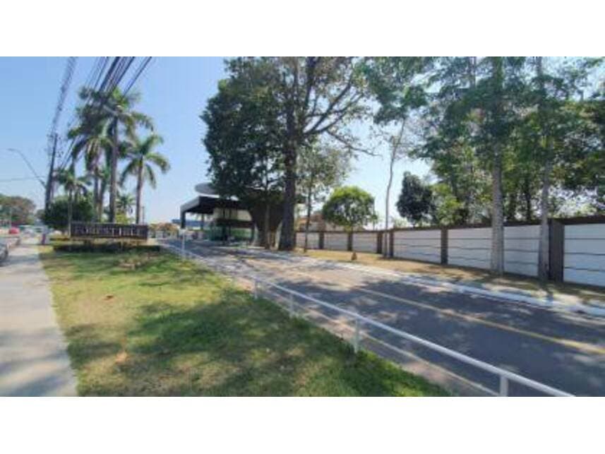 Casa em leilão em Manaus - AM — Casa à venda em leilão