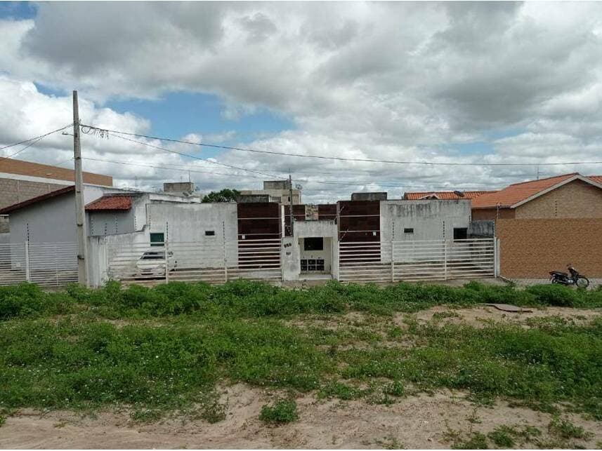 Foto 5 de 17: Casa em leilão em Campina Grande - PB — Casa à venda em leilão