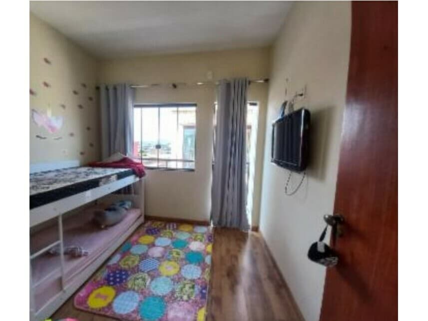 Foto 4 de 8: Casa em leilão em Contagem - MG — Casa à venda em leilão