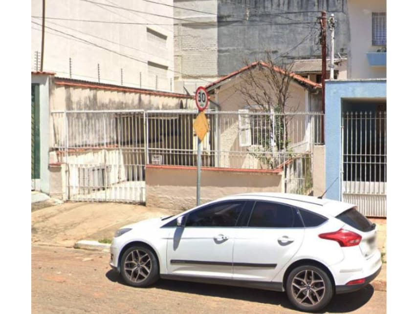 Casa em leilão em São Paulo - SP — Casa à venda em leilão