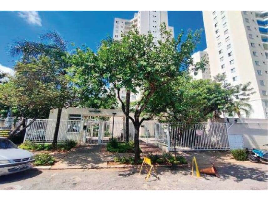 Apartamento em leilão em Guarulhos - SP — Apartamento à venda em leilão
