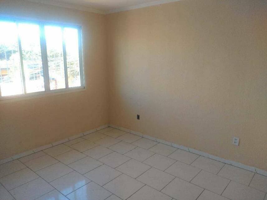 Foto 8 de 21: Casa em leilão em Porto Alegre - RS — Casa à venda em leilão
