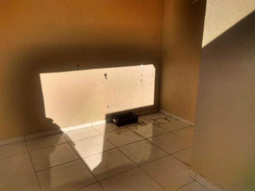Foto 13 de 21: Casa em leilão em Porto Alegre - RS — Casa à venda em leilão