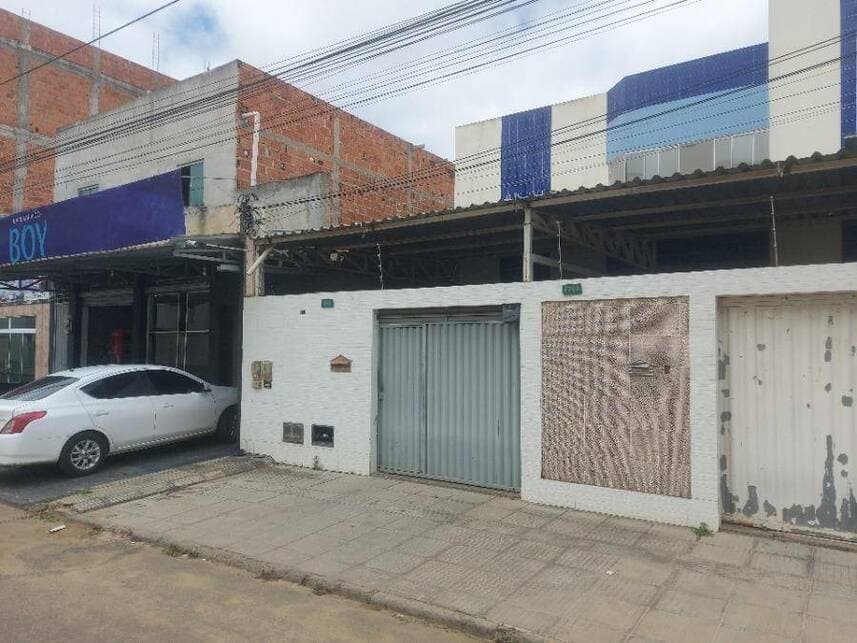 Foto 2 de 15: Casa em leilão em Vitória Da Conquista - BA — Casa à venda em leilão