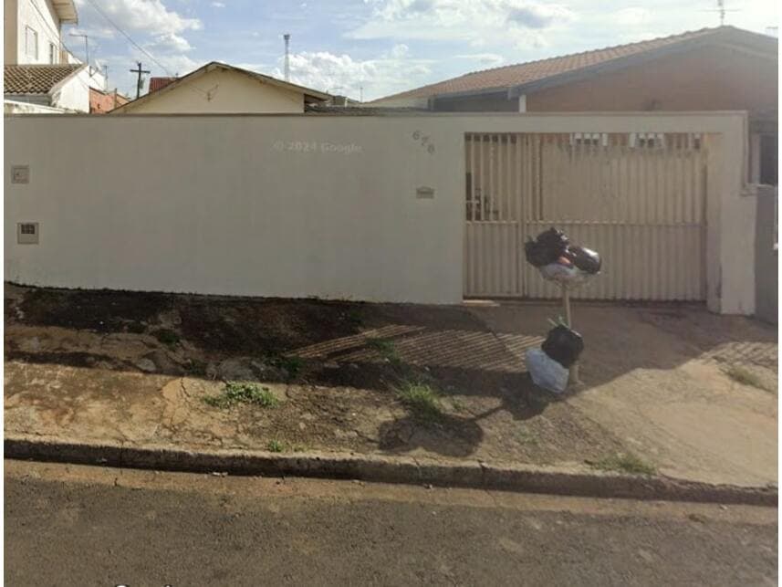 Casa em leilão em Sumaré - SP — Casa à venda em leilão