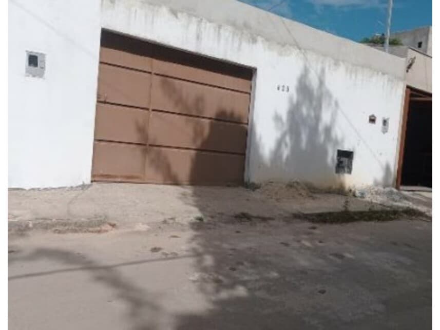 Foto 2 de 3: Casa em leilão em Nova Serrana - MG — Casa à venda em leilão