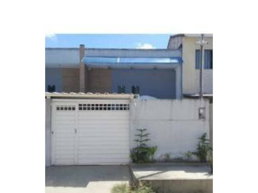 Casa em leilão em Paulista - PE — Casa à venda em leilão