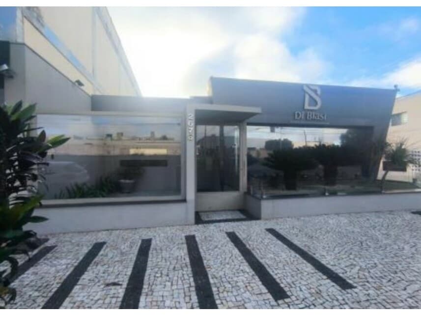Foto 1 de 3: Casa em leilão em Uberlândia - MG — Casa à venda em leilão