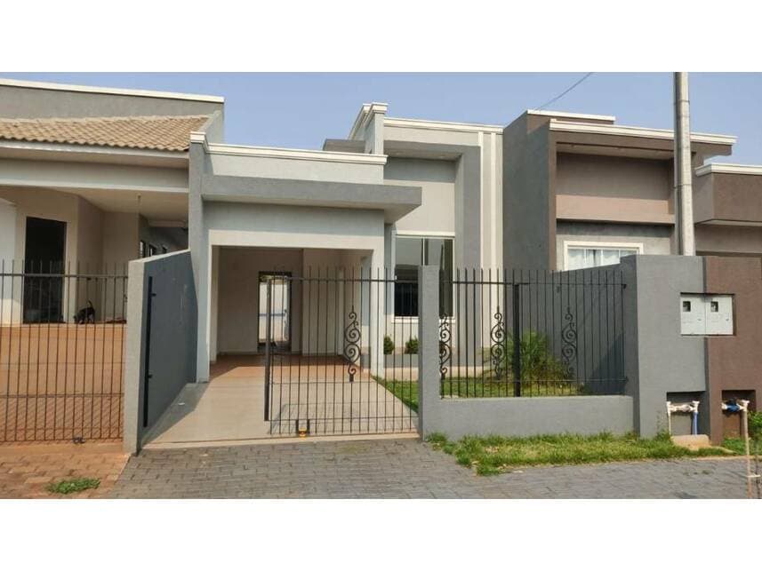 Casa em leilão em Marechal Cândido Rondon - PR — Casa à venda em leilão