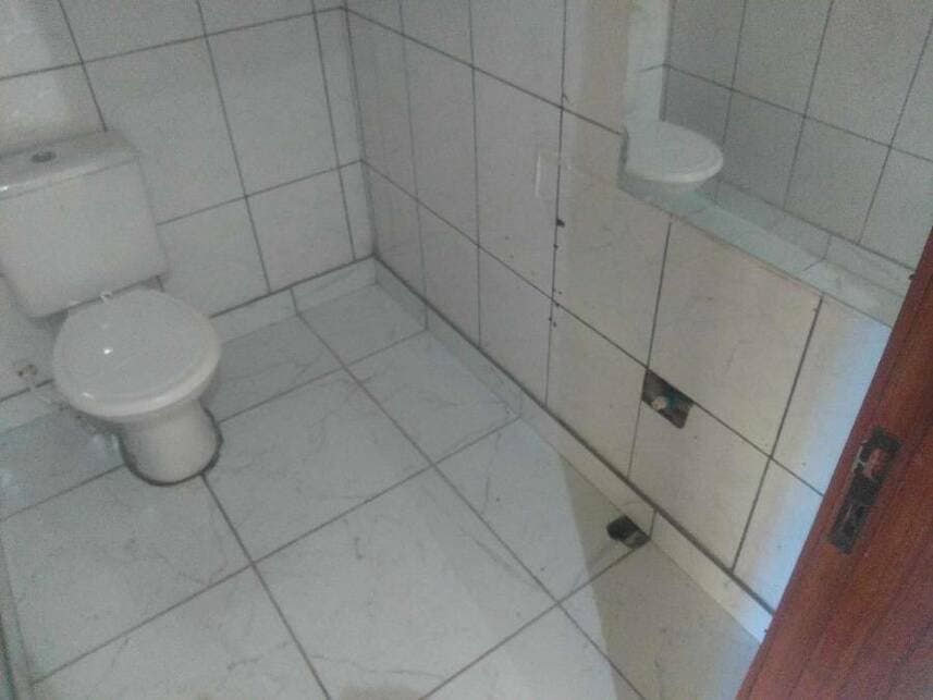 Foto 15 de 21: Casa em leilão em Porto Alegre - RS — Casa à venda em leilão