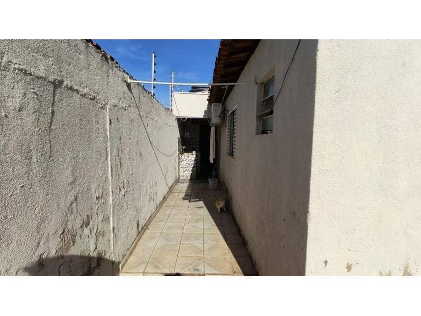 Foto 22 de 25: Casa em leilão em Várzea Grande - MT — Casa à venda em leilão