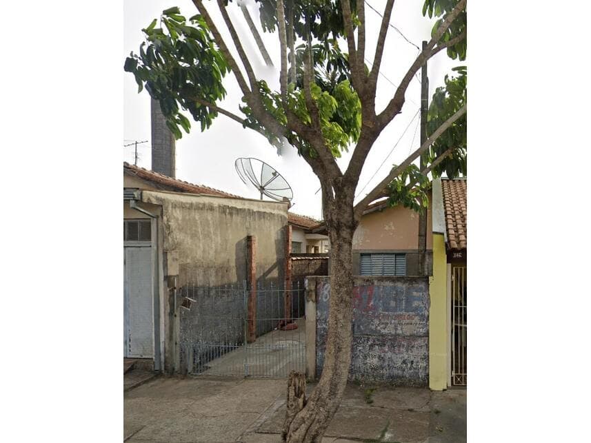 Foto 1 de 3: Casa em leilão em São Carlos - SP — Casa à venda em leilão