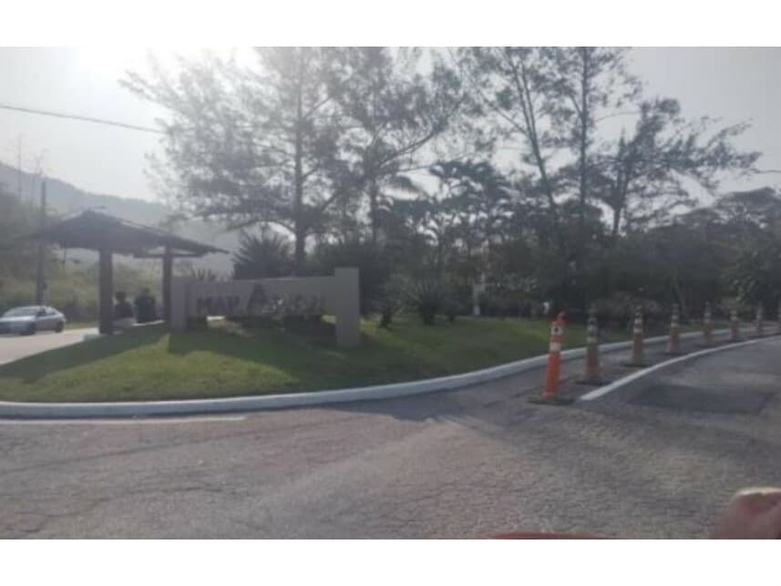 Foto 1 de 6: Casa em leilão em Rio De Janeiro - RJ — Casa à venda em leilão