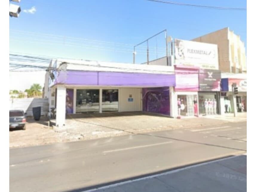 Comercial em leilão em Várzea Grande - MT — Loja à venda em leilão