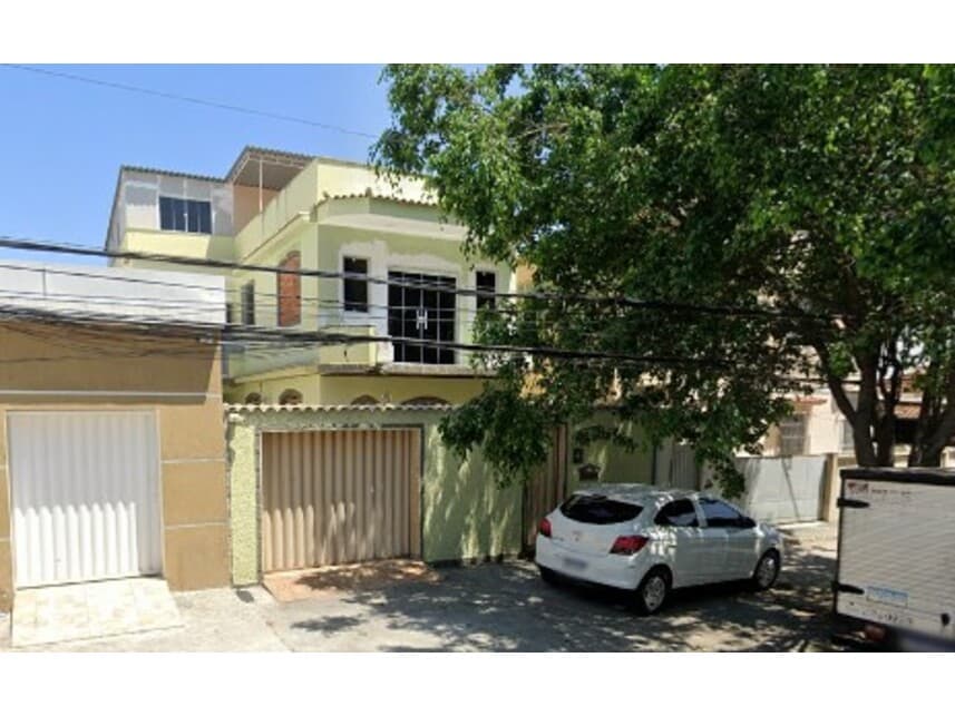 Casa em leilão em Rio De Janeiro - RJ — Casa à venda em leilão