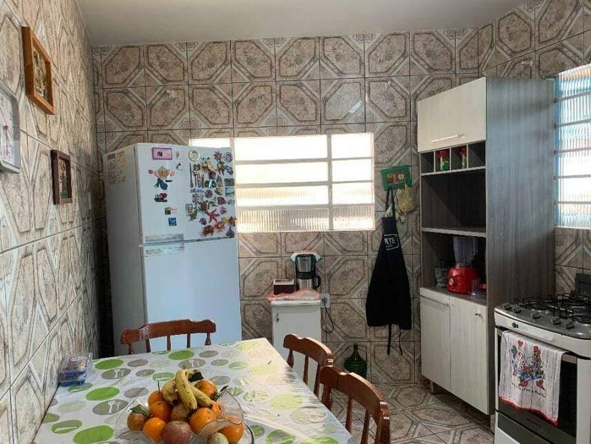 Foto 9 de 29: Casa em leilão em Porto Alegre - RS — Casa à venda em leilão