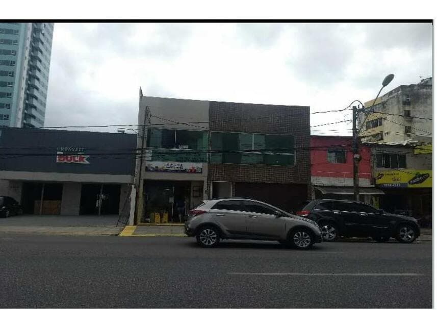 Comercial em leilão em Jaboatão Dos Guararapes - PE — Prédio Comercial à venda em leilão