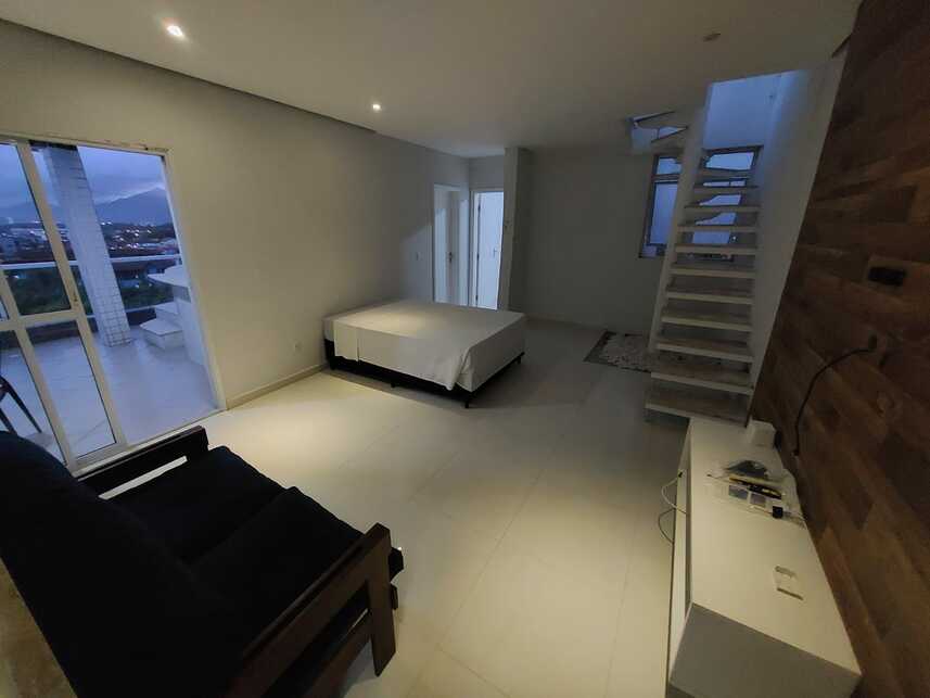 Foto 15 de 22: Apartamento em leilão em Bertioga - SP — Apartamento Triplex à venda em leilão