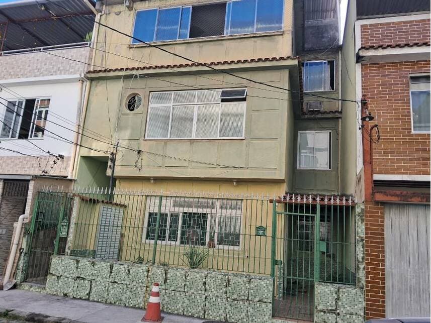 Apartamento em leilão em Rio De Janeiro - RJ — Apartamento à venda em leilão