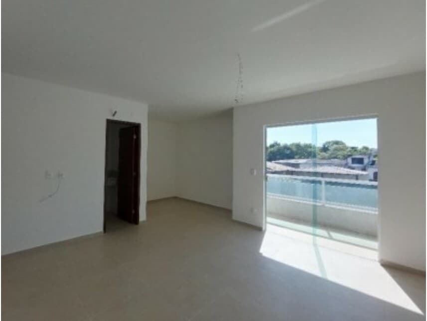 Foto 12 de 16: Casa em leilão em Lauro De Freitas - BA — Casa à venda em leilão