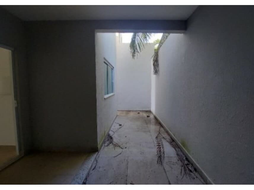 Foto 16 de 16: Casa em leilão em Lauro De Freitas - BA — Casa à venda em leilão