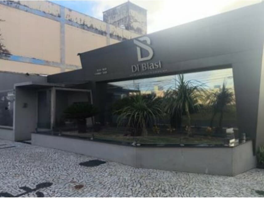 Foto 2 de 3: Casa em leilão em Uberlândia - MG — Casa à venda em leilão