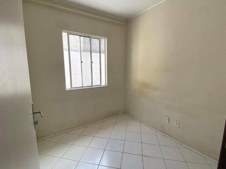 Foto 10 de 22: Casa em leilão em Feira De Santana - BA — Casa à venda em leilão