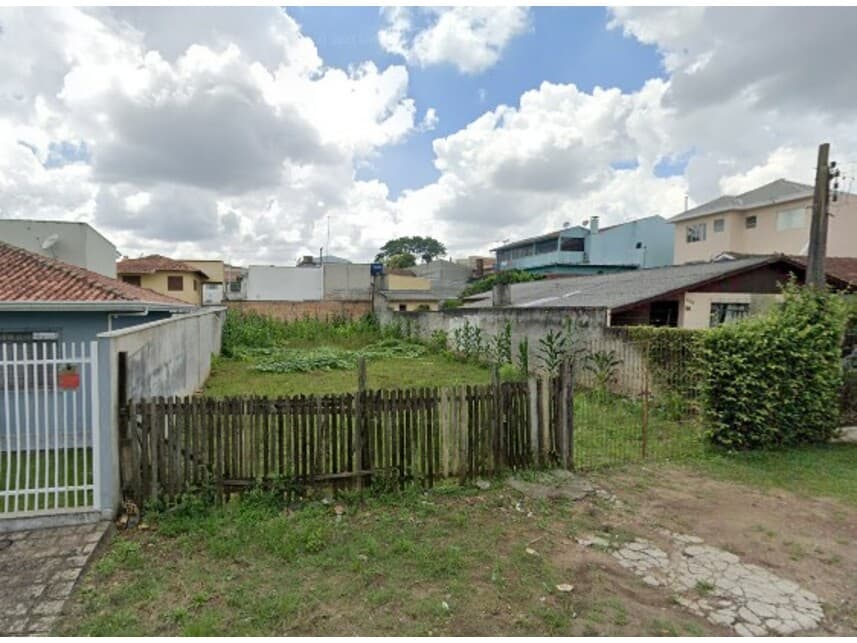 Terreno em leilão em Curitiba - PR — Terreno à venda em leilão