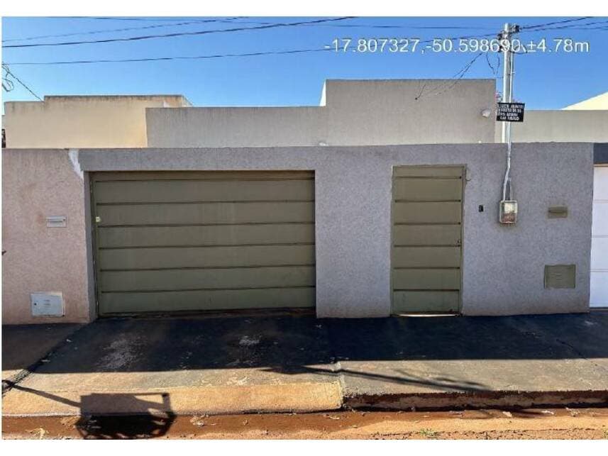 Foto 3 de 11: Casa em leilão em Santa Helena De Goiás - GO — Casa à venda em leilão