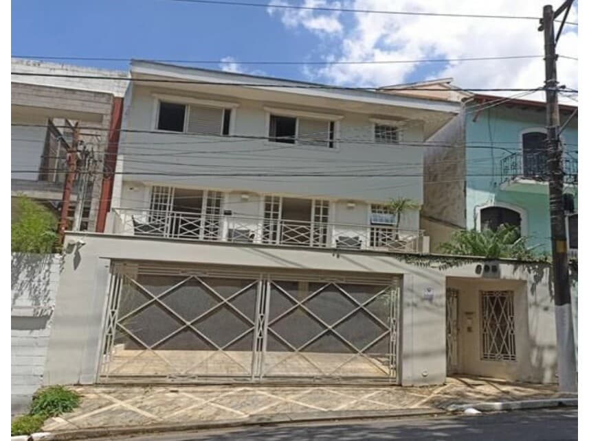 Casa em leilão em São Paulo - SP — Casa à venda em leilão