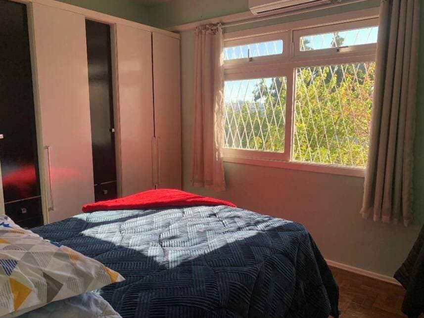Foto 13 de 29: Casa em leilão em Porto Alegre - RS — Casa à venda em leilão