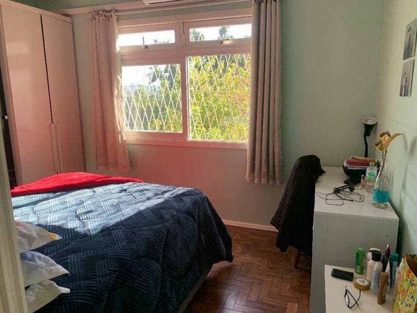 Foto 14 de 29: Casa em leilão em Porto Alegre - RS — Casa à venda em leilão