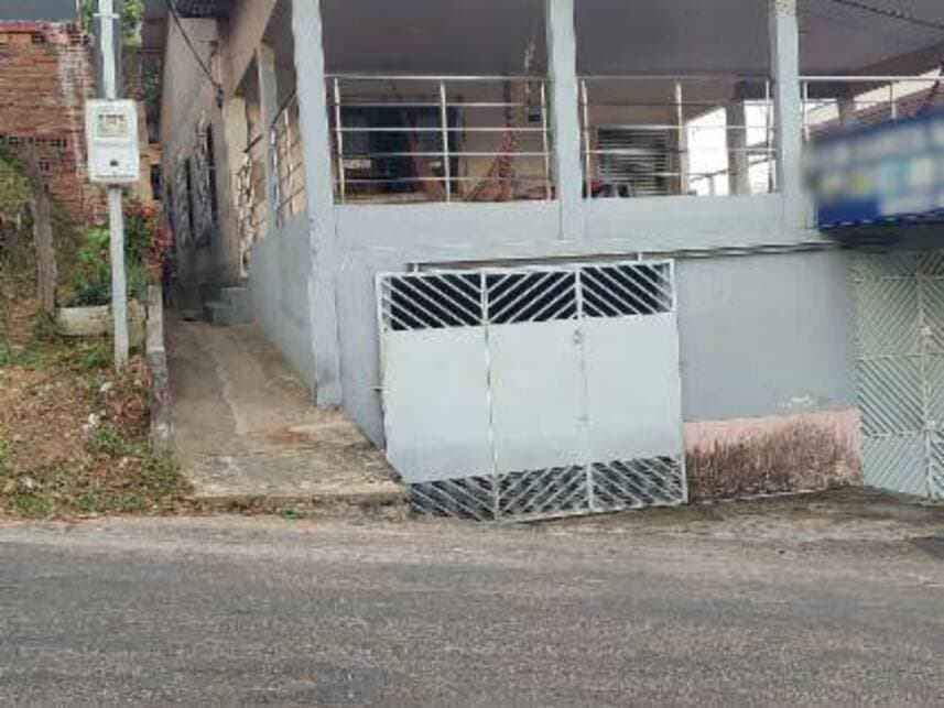 Foto 3 de 5: Casa em leilão em Cruzeiro Do Sul - AC — Casa à venda em leilão