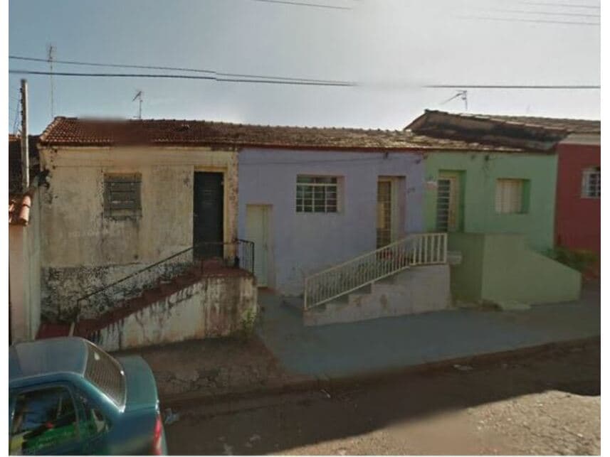 Casa em leilão em Dumont - SP — Casas à venda em leilão