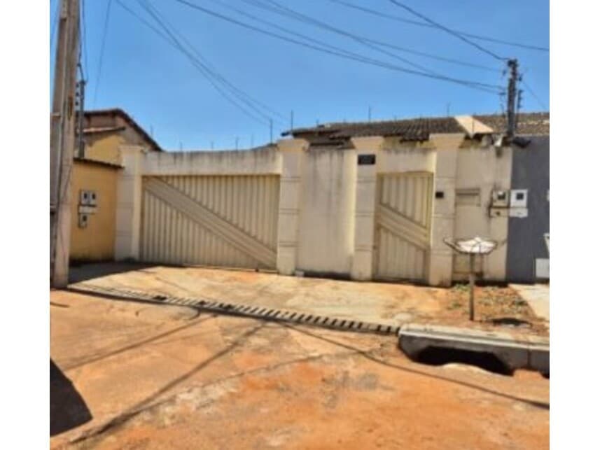Foto 1 de 3: Casa em leilão em Goiânia - GO — Casa à venda em leilão
